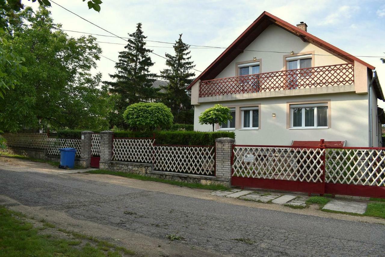 Villa Tanay Vendeghaz Balatonfüred Exterior foto